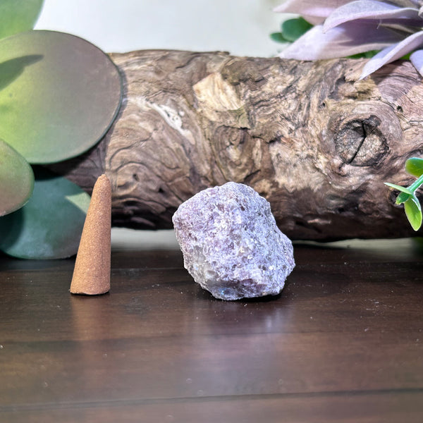 Lepidolite | Calming and balancing