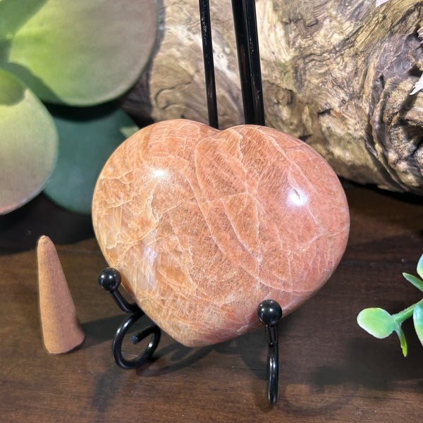 Moonstone Puffy Heart (Peach) | Enhance Intuition and Self-Discovery